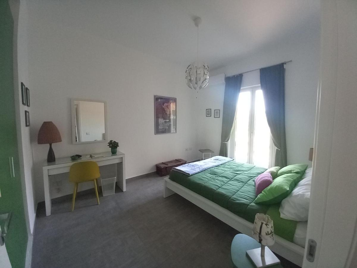 Lo Scorcio Della Neapolis Accogliente Appartamento Pressi Parco Neapolis 시라쿠사 외부 사진